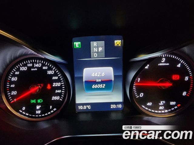 Mercedes-Benz GLC-Class 2018 — photo 8