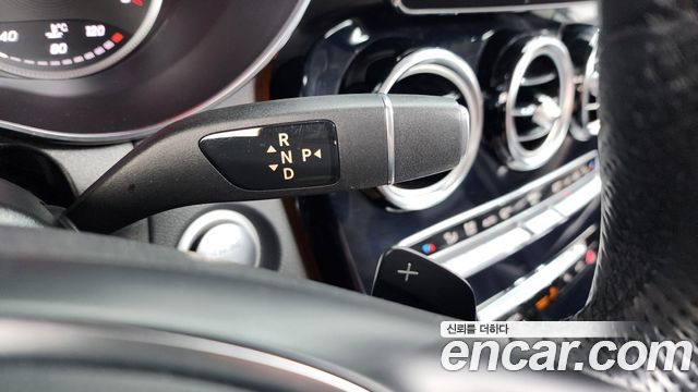 Mercedes-Benz GLC-Class 2018 — photo 9