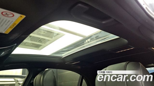 Mercedes-Benz S-Class 2015 — photo 18