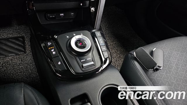Kia Seltos 2023 — photo 9