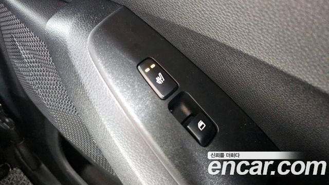 Kia Seltos 2023 — photo 19