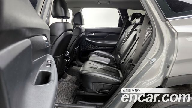 Hyundai Santafe 2019 — photo 12