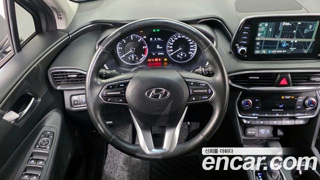 Hyundai Santafe 2019 — photo 13