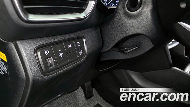 Hyundai Santafe 2019 — photo 16