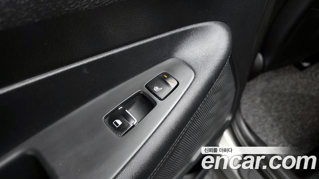 Hyundai Santafe 2019 — photo 18