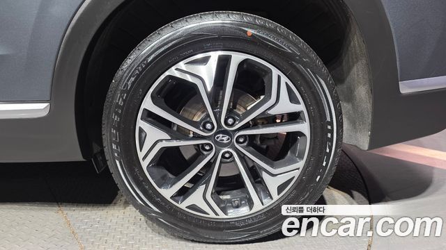 Hyundai Santafe 2020 — photo 5