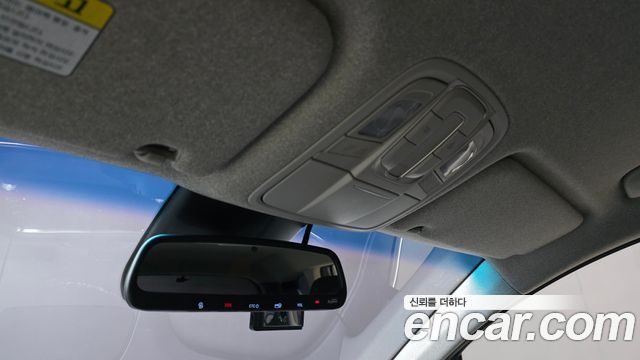 Hyundai Santafe 2020 — photo 17