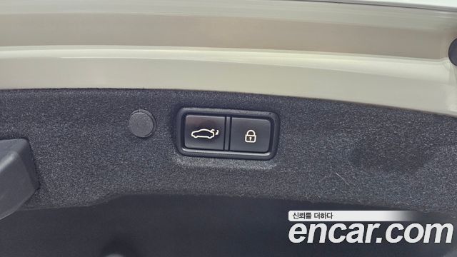 Kia K7 2020 — photo 20