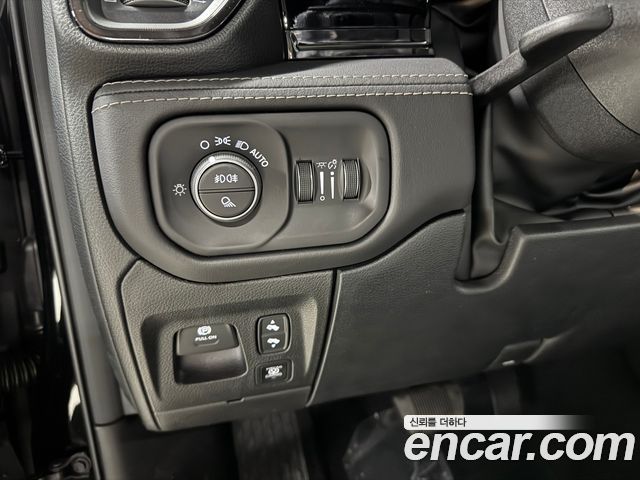 Dodge Ram Pick Up 2026 — photo 9