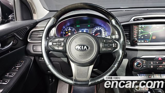 Kia Sorento 2015 — photo 14