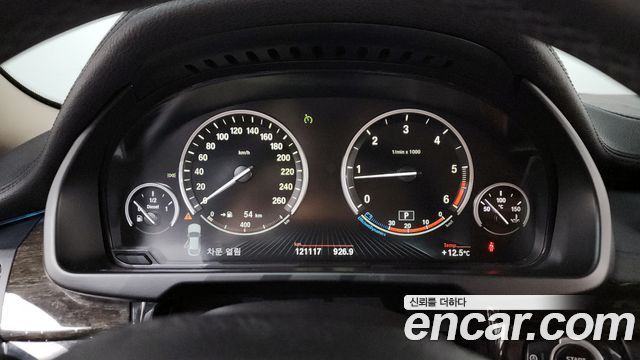 BMW X6 2015 — photo 8