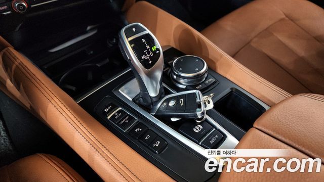 BMW X6 2015 — photo 9