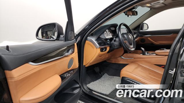 BMW X6 2015 — photo 10