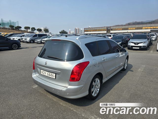 Peugeot 308 2014 — photo 3