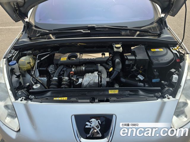 Peugeot 308 2014 — photo 6