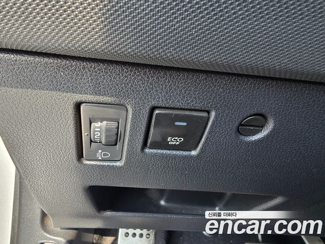 Peugeot 308 2014 — photo 18