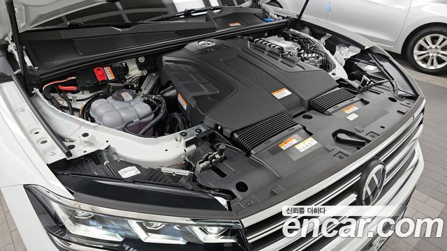 Volkswagen Touareg 2026 — photo 6
