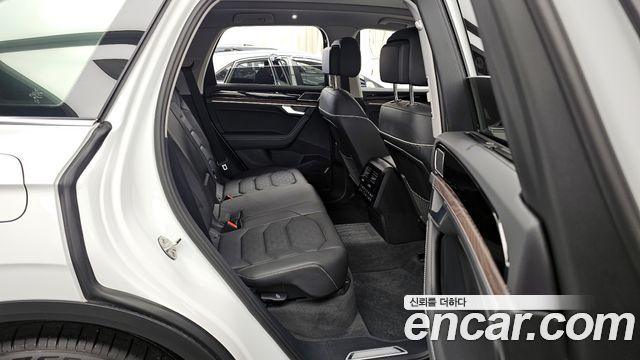Volkswagen Touareg 2026 — photo 12
