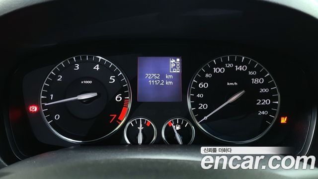 Renault Korea SM5  2012 — photo 8