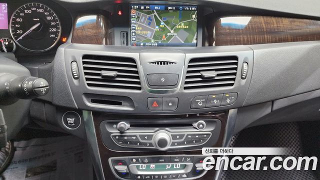 Renault Korea SM5  2012 — photo 16