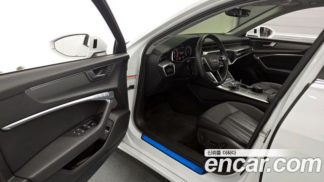 Audi A6 2021 — photo 10