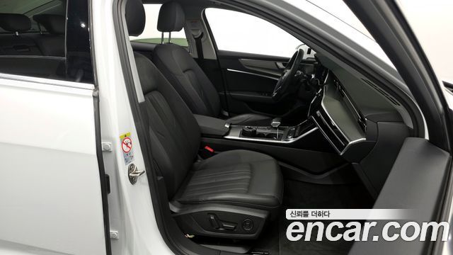 Audi A6 2021 — photo 11