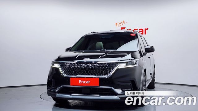 Kia Canival 2021 — photo 3