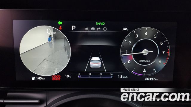 Kia Canival 2021 — photo 8