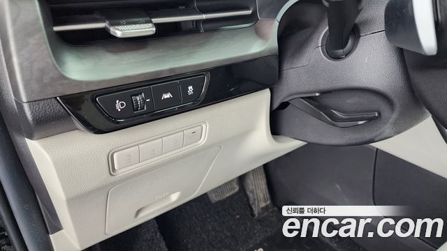 Kia Canival 2021 — photo 14
