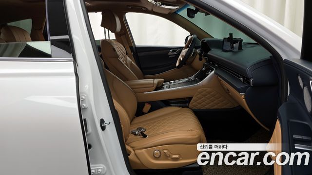 Genesis GV80 2022 — photo 11