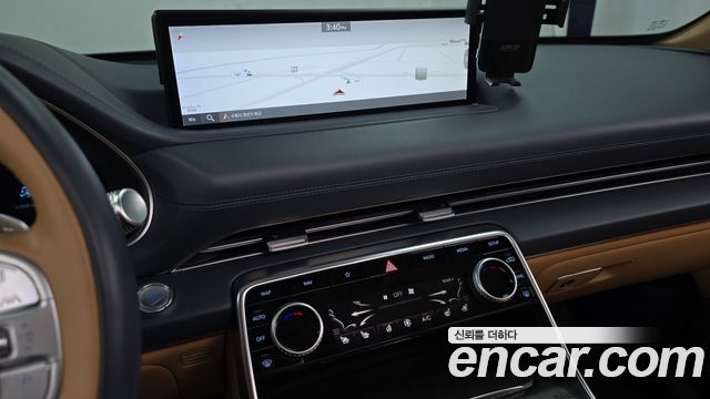 Genesis GV80 2022 — photo 14