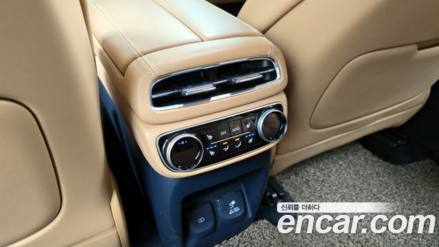 Genesis GV80 2022 — photo 19