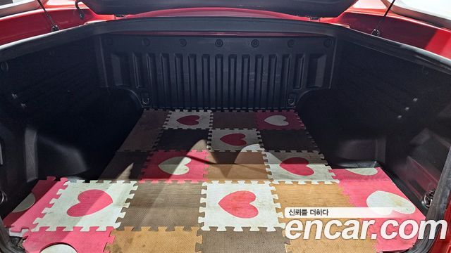 KG Mobility Rexton 2018 — photo 20