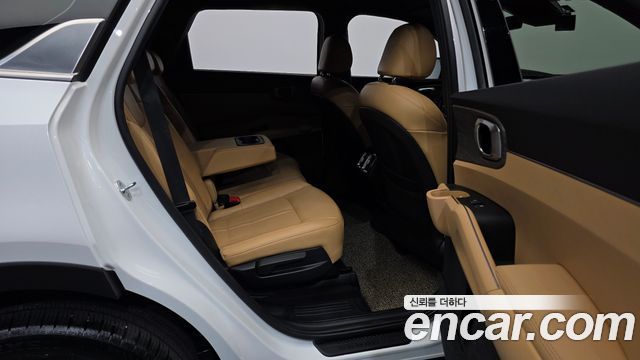 Kia Sorento 2022 — photo 12