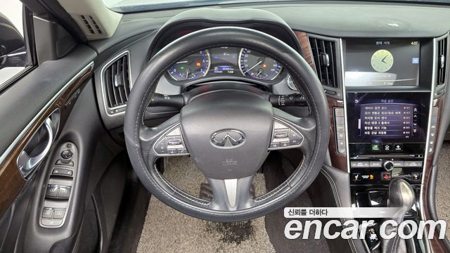 Infiniti Q50 2015 — photo 14