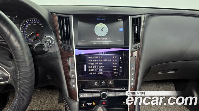 Infiniti Q50 2015 — photo 15
