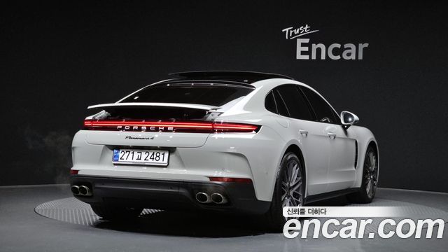 Porsche Panamera 2025 — photo 2