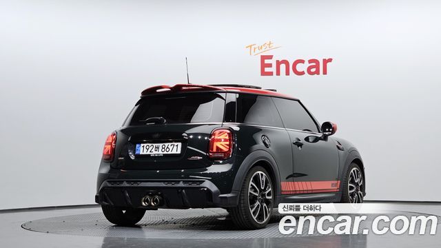 Mini Cooper 2023 — photo 2