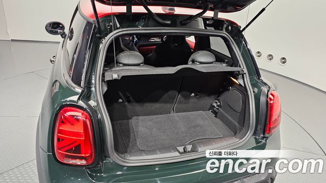 Mini Cooper 2023 — photo 20