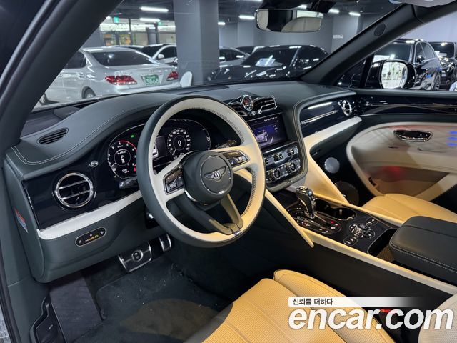 Bentley Bentayga 2024 — photo 4