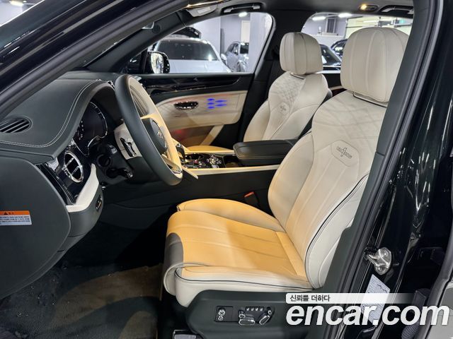 Bentley Bentayga 2024 — photo 7