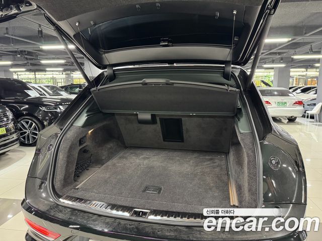Bentley Bentayga 2024 — photo 15