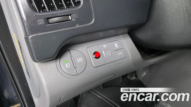 Hyundai Starex 2018 — photo 13
