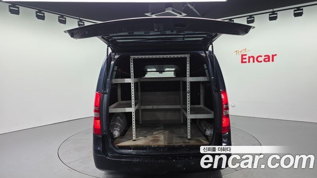 Hyundai Starex 2018 — photo 20