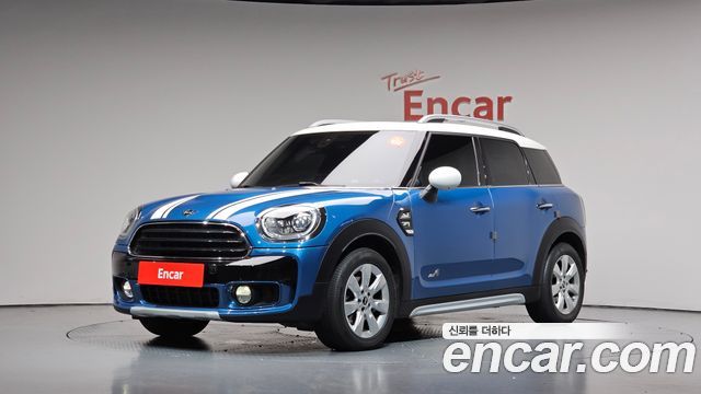 Mini Countryman 2018 — photo 1