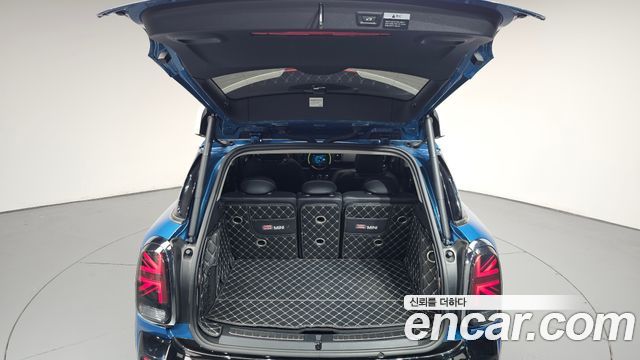 Mini Countryman 2018 — photo 20