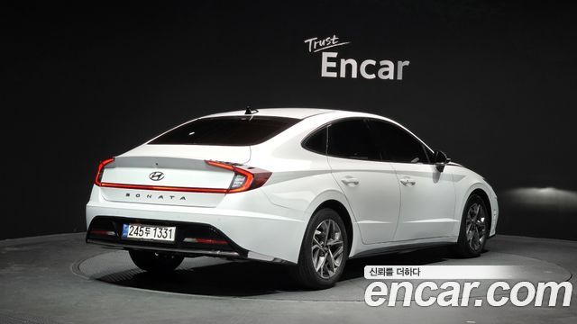 Hyundai Sonata 2022 — photo 2