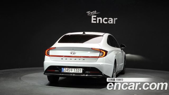 Hyundai Sonata 2022 — photo 4