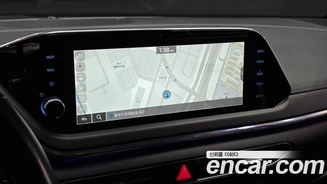 Hyundai Sonata 2022 — photo 14