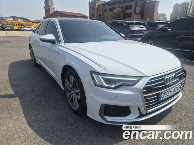 Audi A6 2022 — photo 2